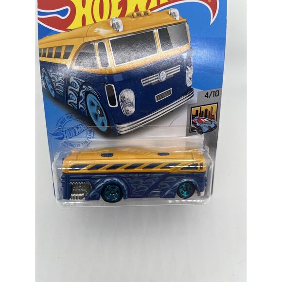 2020 Hot Wheels SURFIN' SCHOOL BUS HW Metro Series 4/10 - Picture 2 of 6